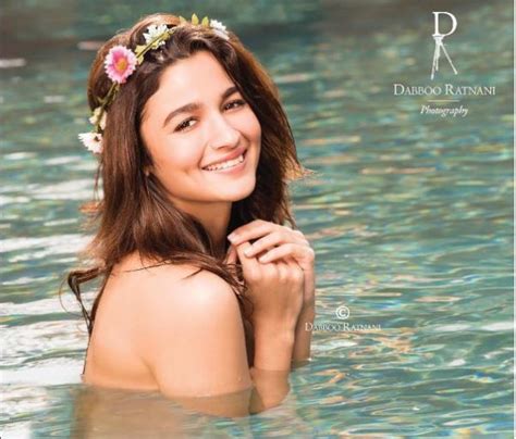 alia nude photo|Alia Bhatt Nude & Boobs HD Pics [Latest]